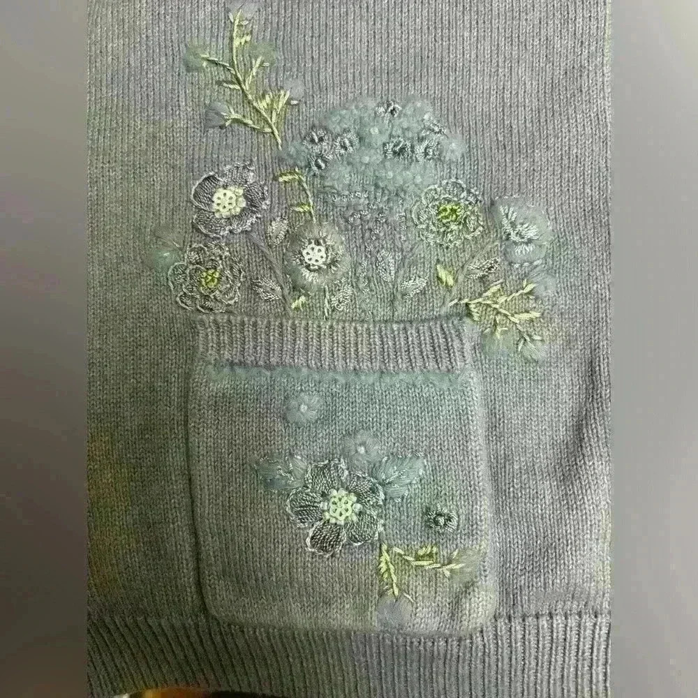 Alfred Dunner Vintage 90s Lavender Embroidered Floral Sweater Petite Large - Picture 4 of 5